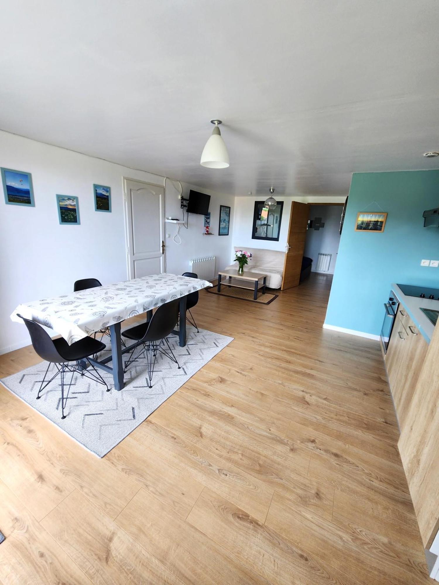 Appartement Independant Dans Maison Au Calme Pugny-Chatenod ภายนอก รูปภาพ
